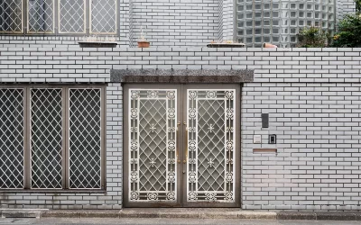 The Ultimate Guide to Wrought Iron Fencing